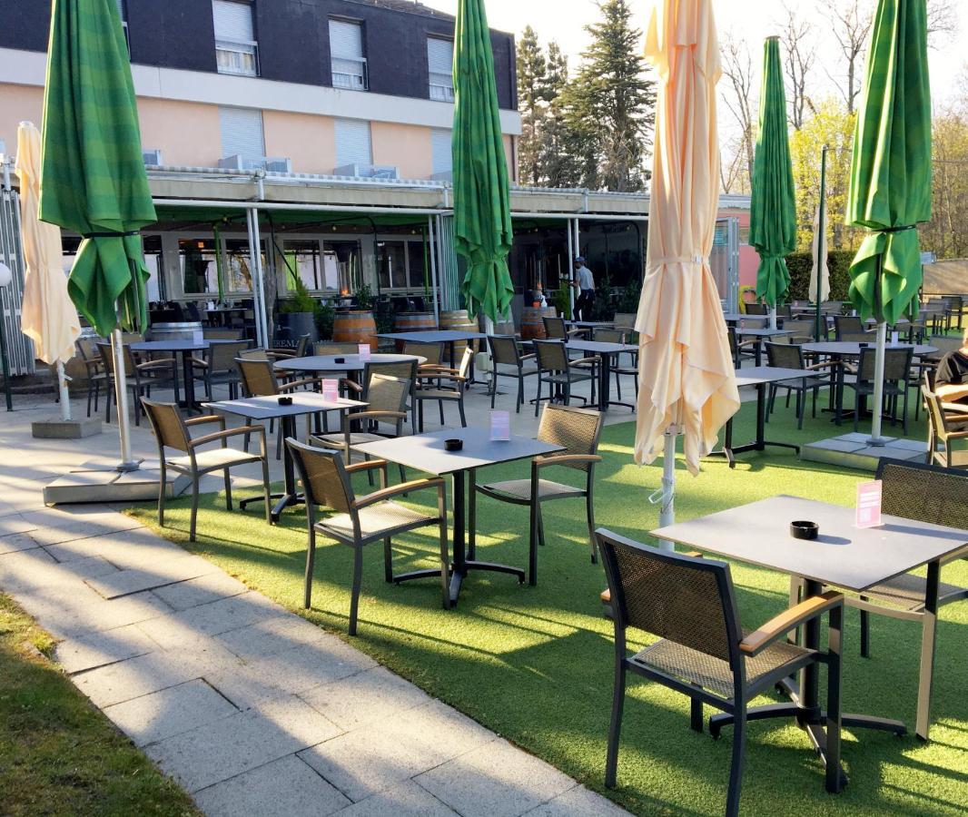 Hotel Restaurant De La Plage Gland VD Exterior foto